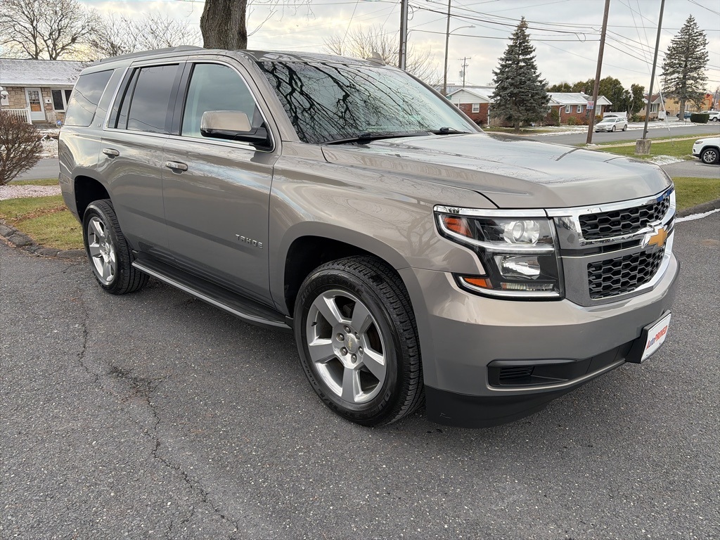 2017 Chevrolet Tahoe LT's photo
