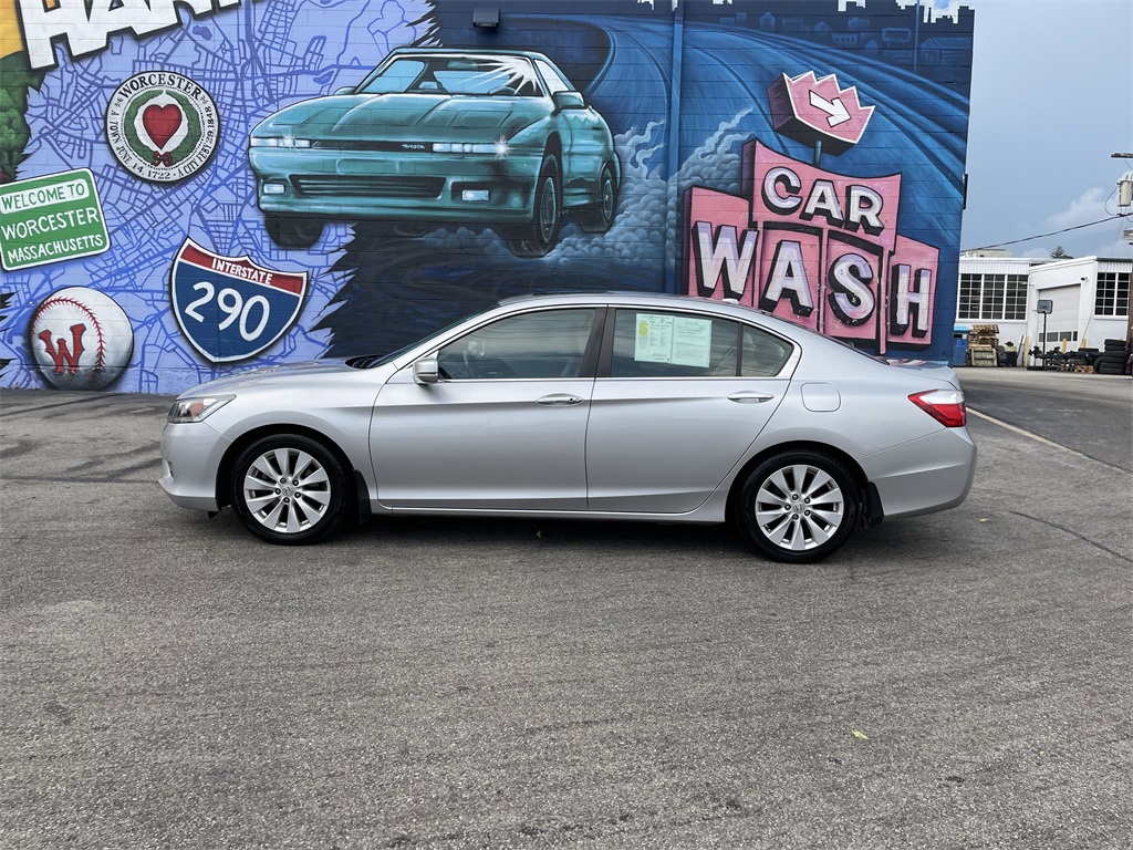 Used 2013 Honda Accord EX-L with VIN 1HGCR2F89DA106119 for sale in Worcester, MA