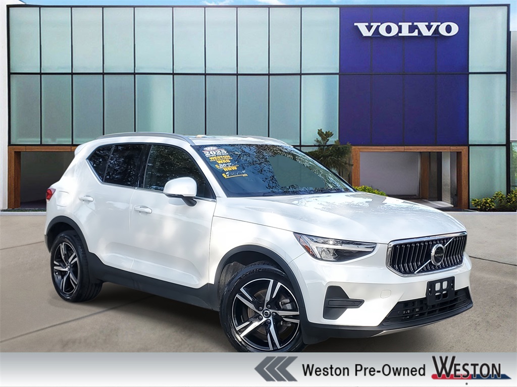 used 2025 Volvo XC40 car, priced at $28,695