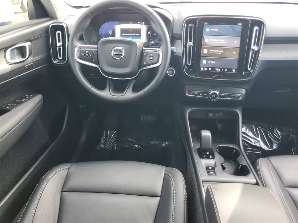 used 2025 Volvo XC40 car, priced at $27,895