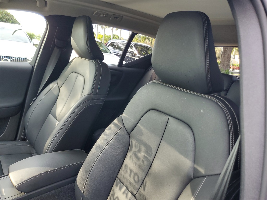 used 2025 Volvo XC40 car, priced at $27,895