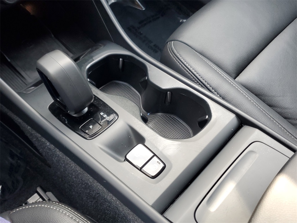 used 2025 Volvo XC40 car, priced at $27,895