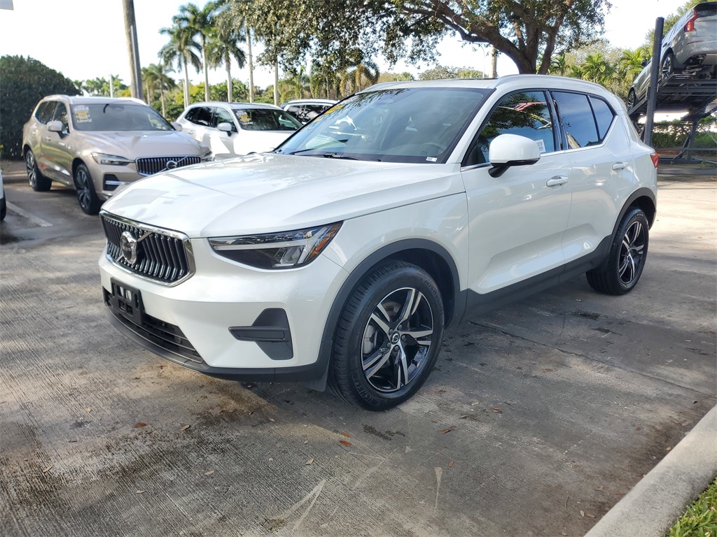 used 2025 Volvo XC40 car, priced at $27,895