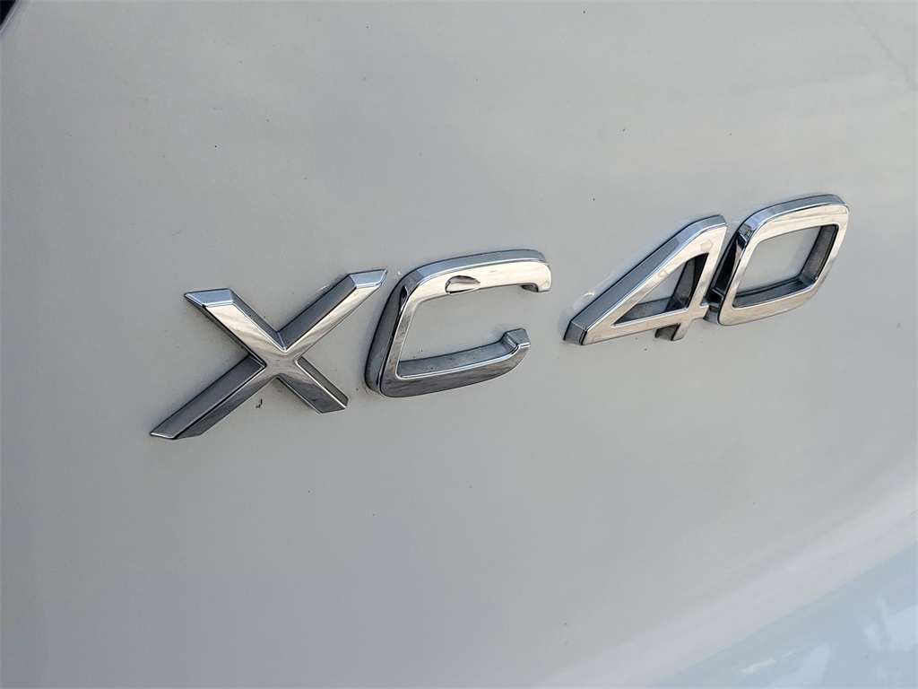 used 2025 Volvo XC40 car, priced at $27,895