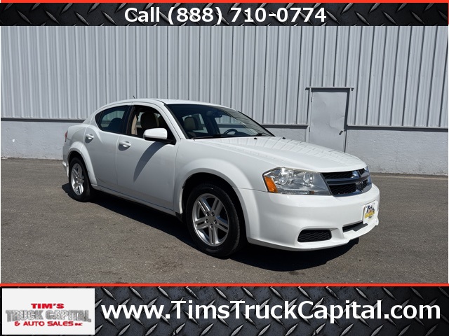 2012 Bright White Clearcoat Dodge Avenger SXT Sedan