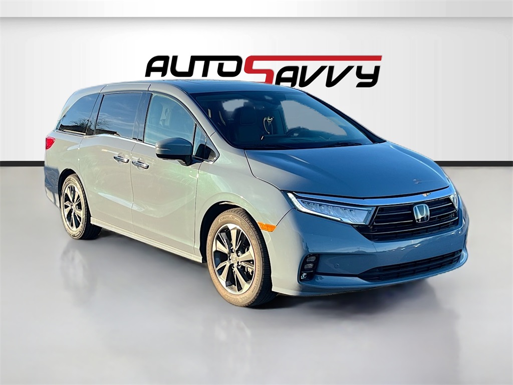 2023 Honda Odyssey Elite's photo