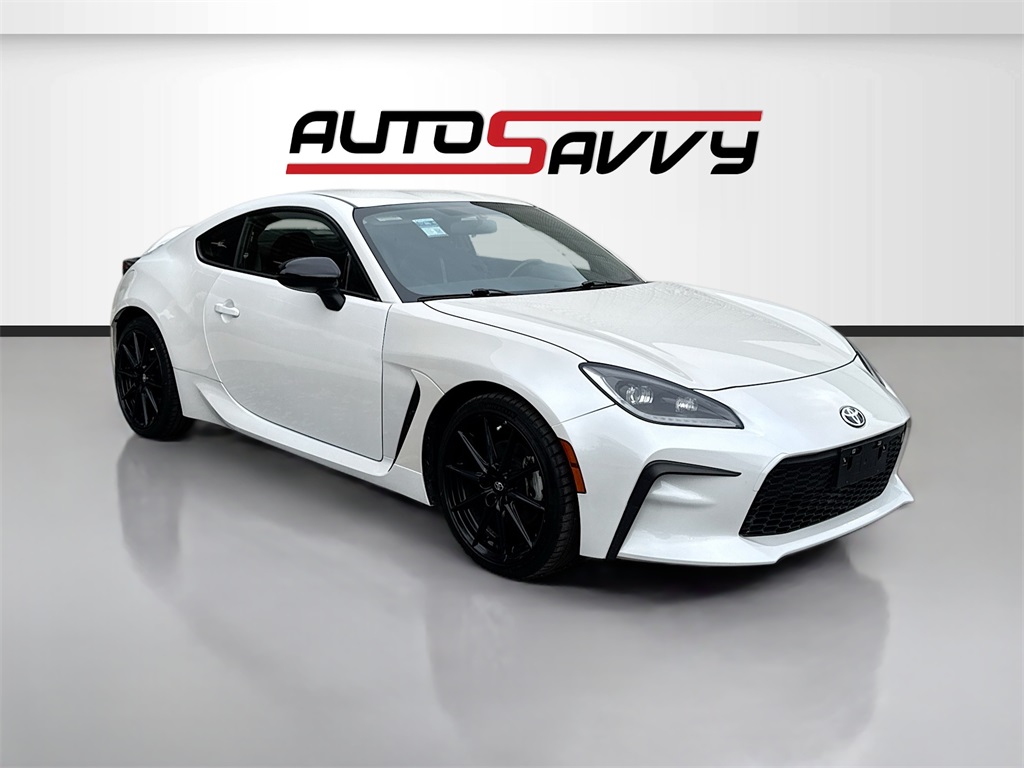 2023 Toyota GR86 Premium's photo