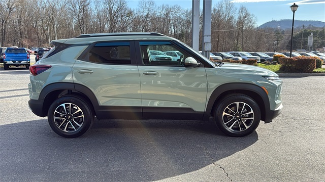 new 2026 Chevrolet TrailBlazer car, priced at $26,785