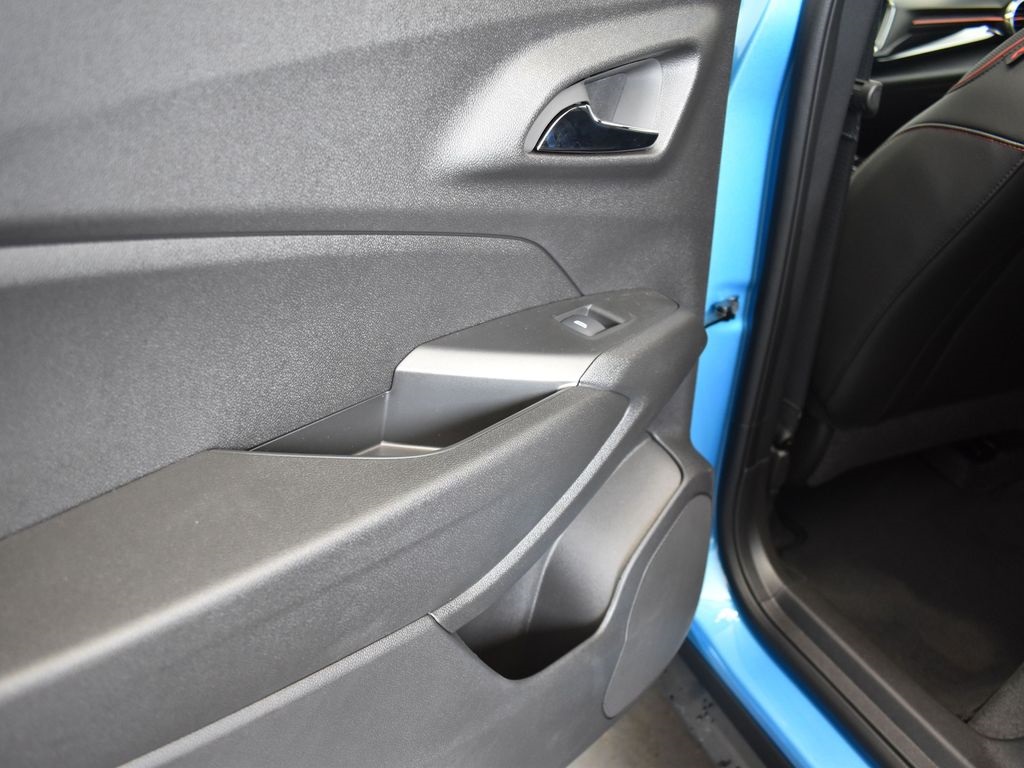2025 Marina Blue Chevrolet Trax 2RS FWD SUV