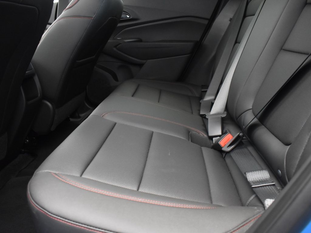 2025 Marina Blue Chevrolet Trax 2RS FWD SUV