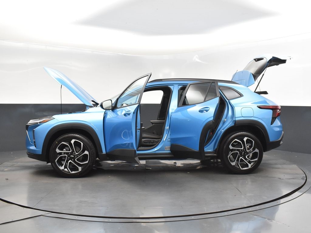 2025 Marina Blue Chevrolet Trax 2RS FWD SUV