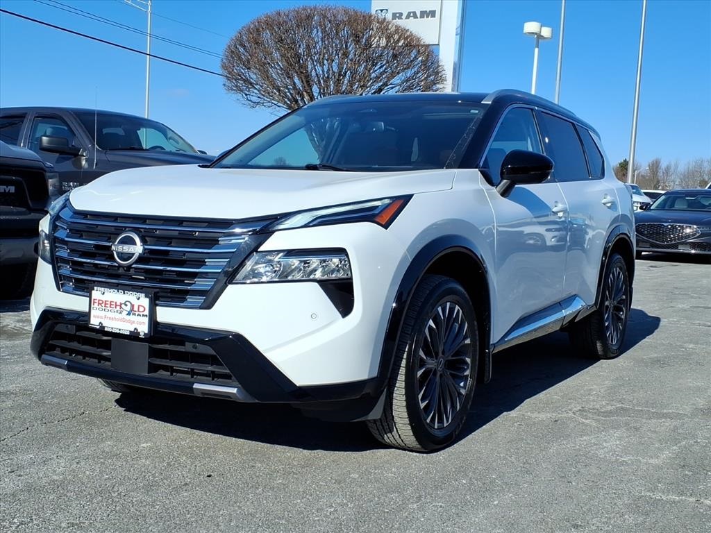 used 2024 Nissan Rogue car, priced at $26,901