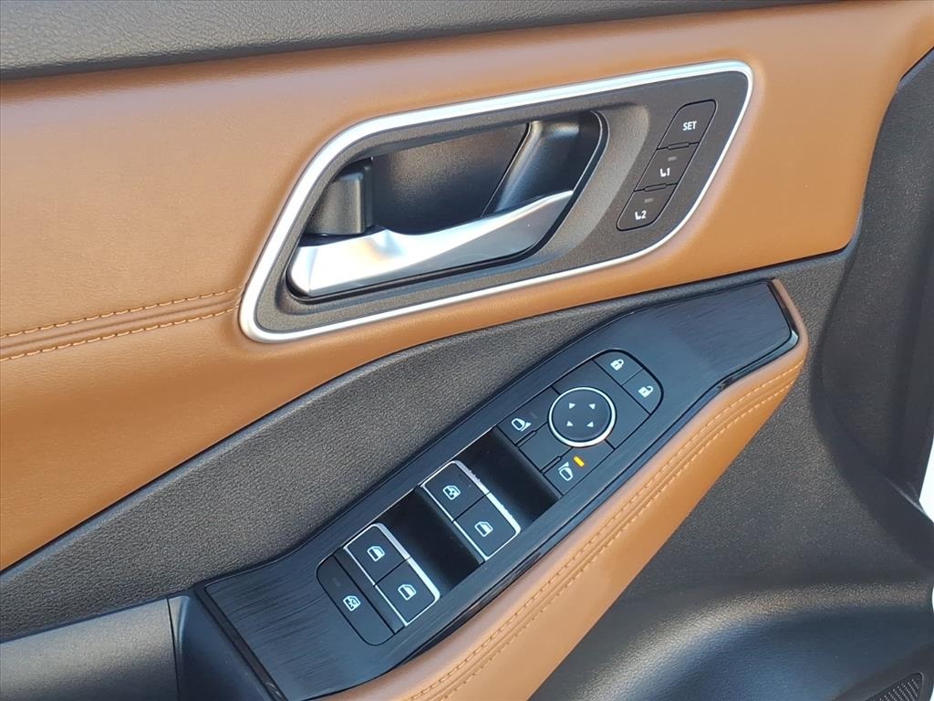 used 2024 Nissan Rogue car, priced at $26,901