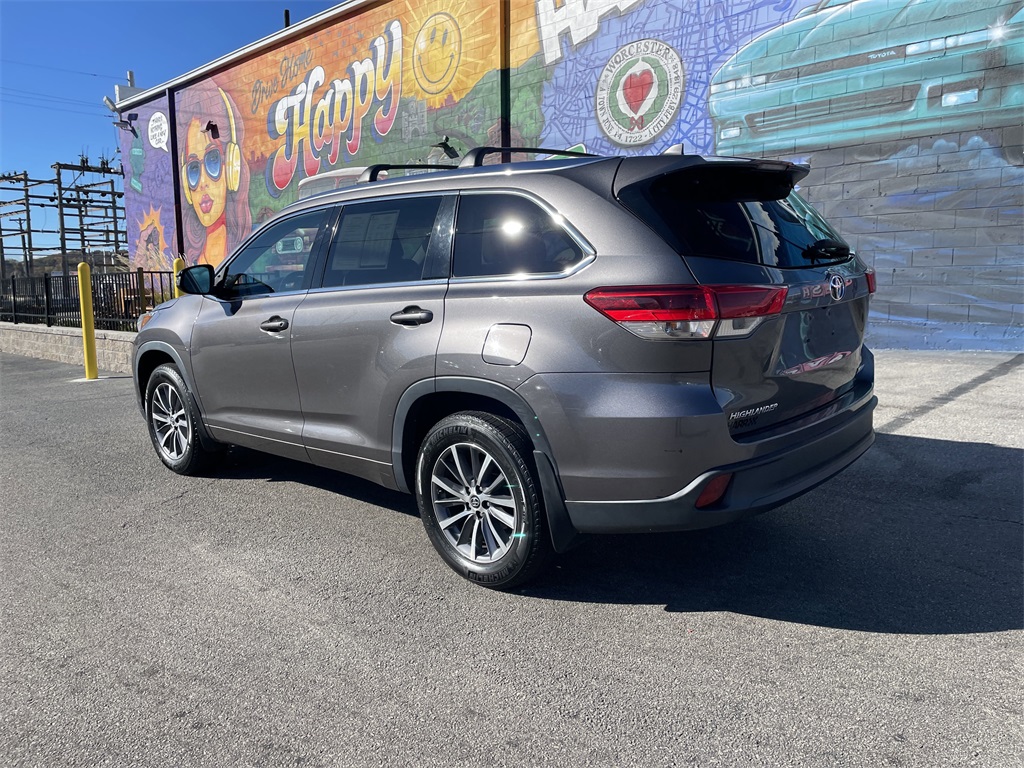 Used 2018 Toyota Highlander SUV