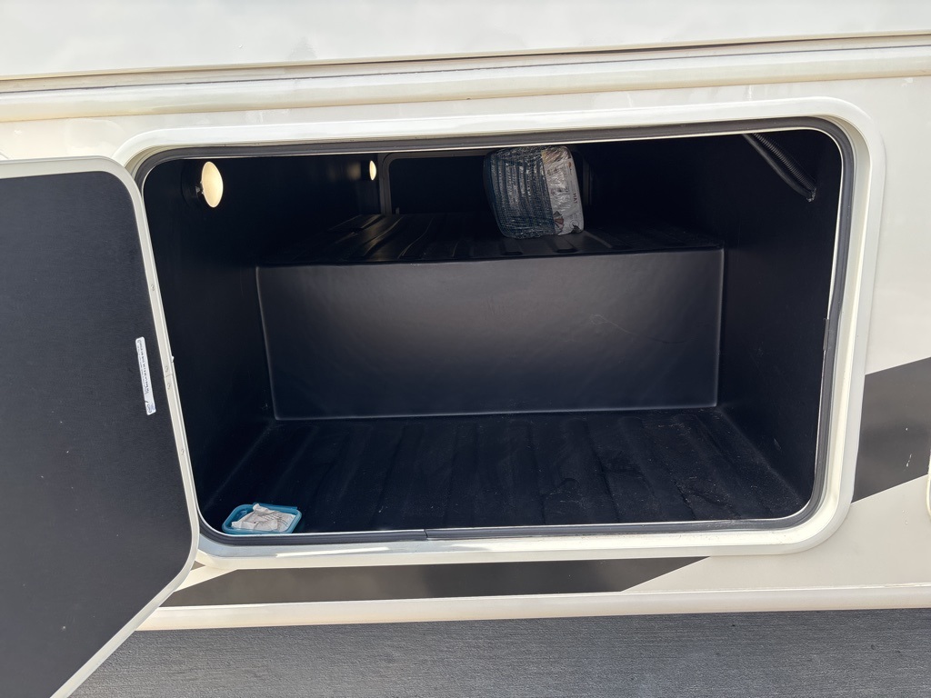 Used 2019 Ford F-53 DRW RWD Motorhome for sale #SP1416A - photo 17