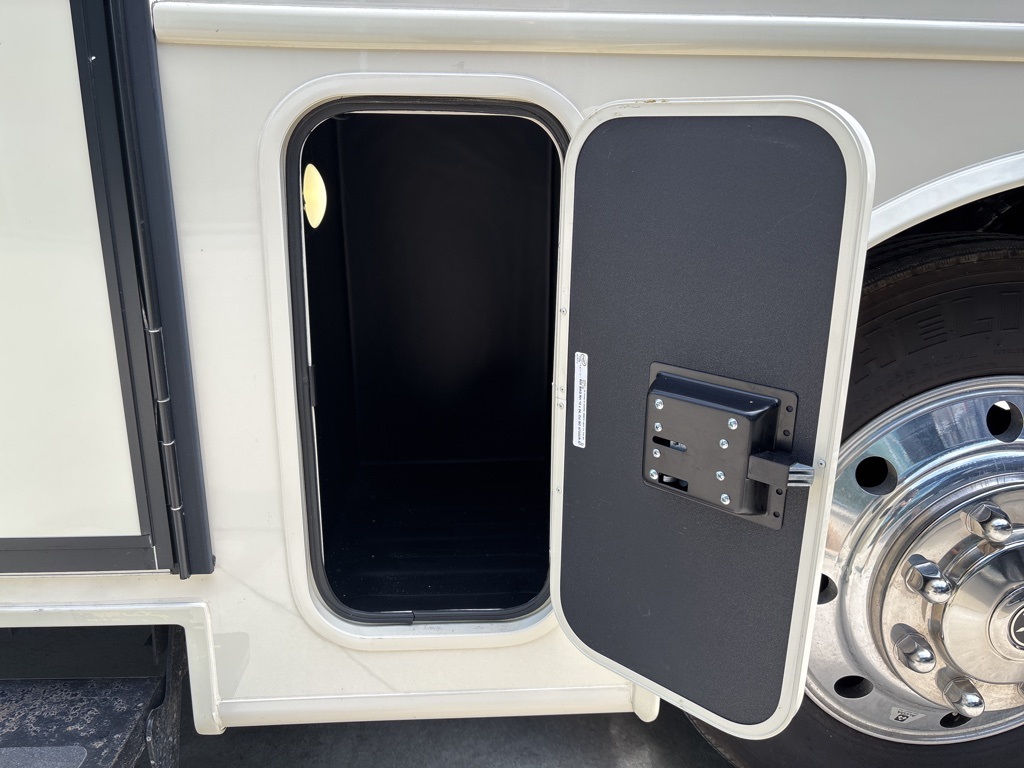 Used 2019 Ford F-53 DRW RWD Motorhome for sale #SP1416A - photo 27