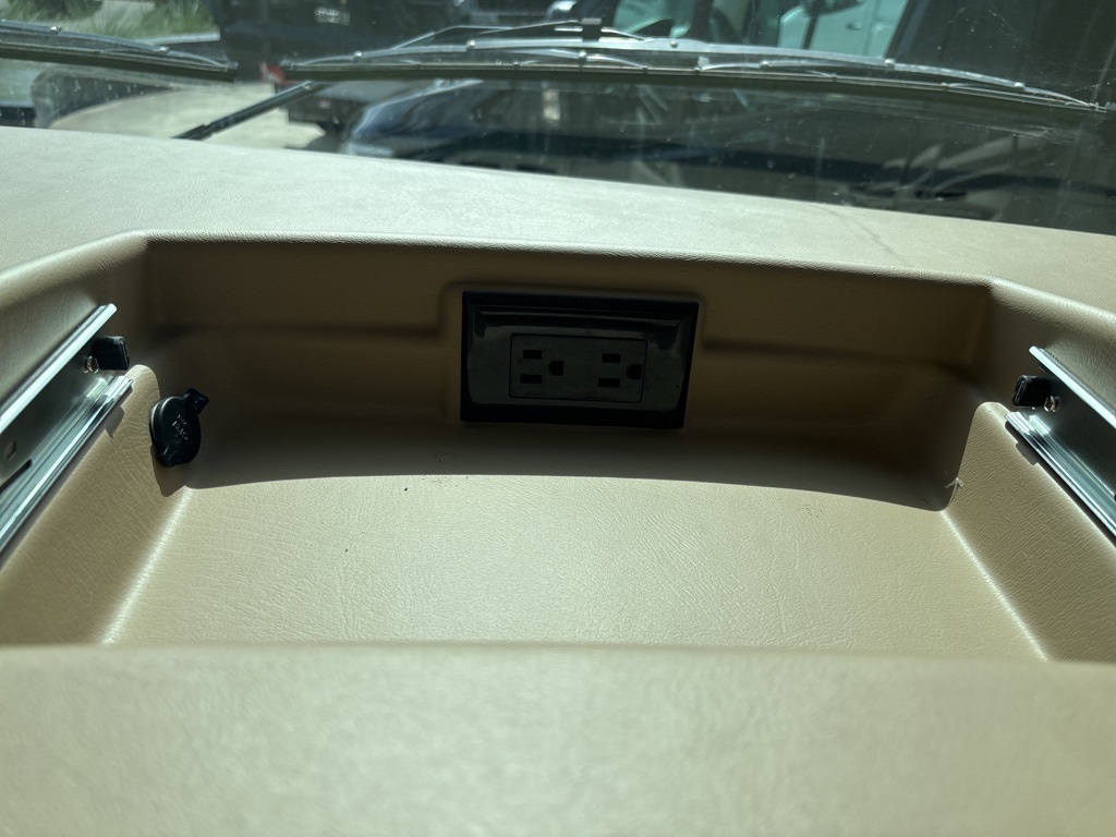 Used 2019 Ford F-53 DRW RWD Motorhome for sale #SP1416A - photo 46