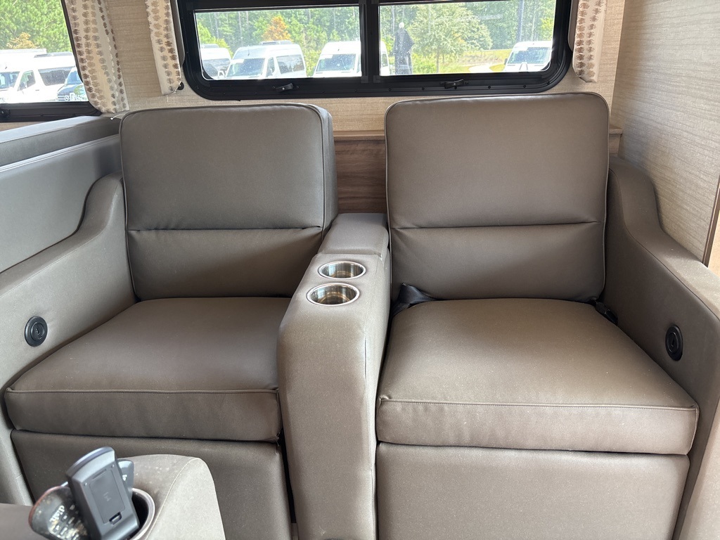 Used 2019 Ford F-53 DRW RWD Motorhome for sale #SP1416A - photo 58