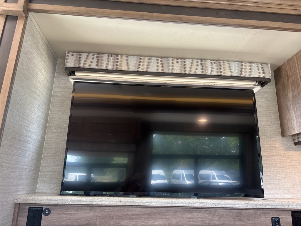 Used 2019 Ford F-53 DRW RWD Motorhome for sale #SP1416A - photo 66