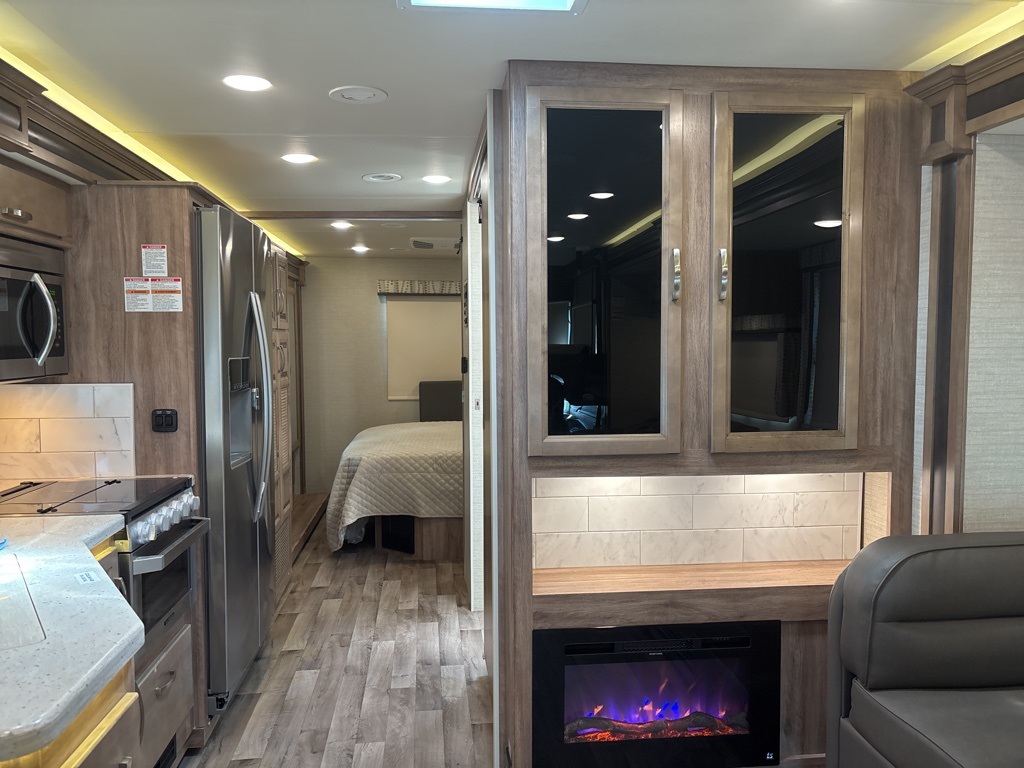 Used 2019 Ford F-53 DRW RWD Motorhome for sale #SP1416A - photo 81
