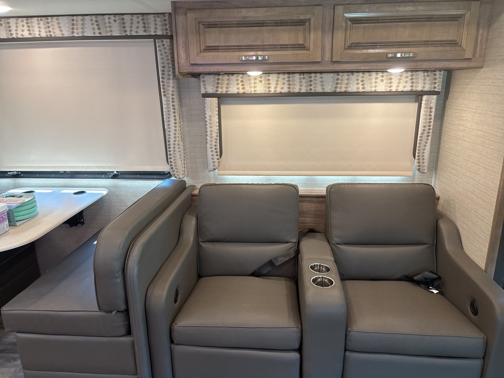 Used 2019 Ford F-53 DRW RWD Motorhome for sale #SP1416A - photo 87