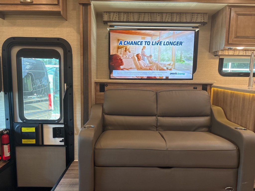 Used 2019 Ford F-53 DRW RWD Motorhome for sale #SP1416A - photo 89
