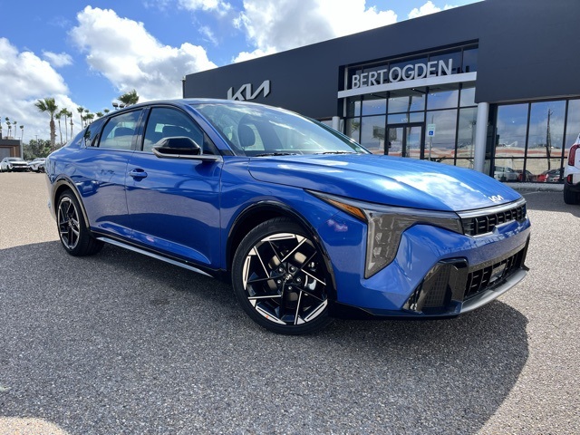 2025 Kia K4 GT-Line