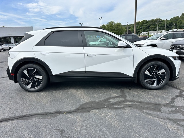 2025 Atlas White Hyundai IONIQ 5 SEL AWD SUV