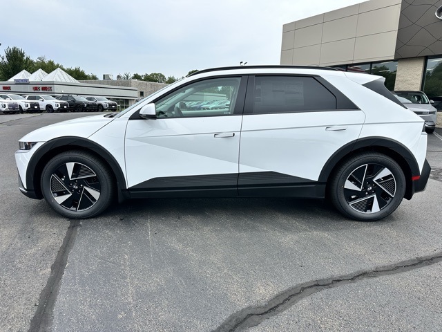2025 Atlas White Hyundai IONIQ 5 SEL AWD SUV