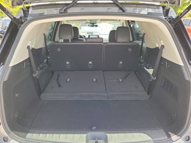 2025 Gun Metallic Nissan Pathfinder SL FWD SUV