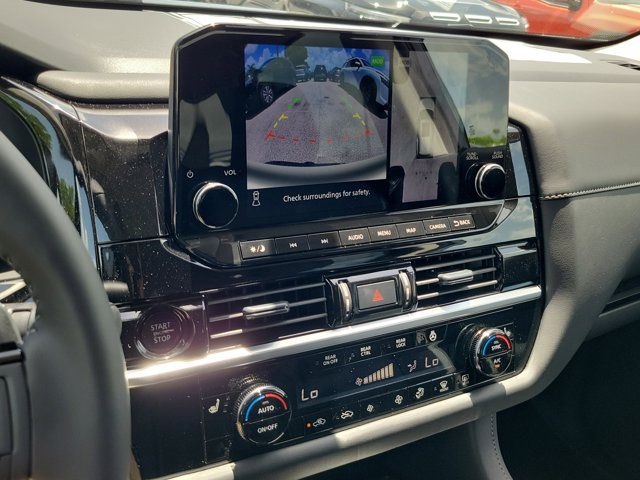 2025 Gun Metallic Nissan Pathfinder SL FWD SUV