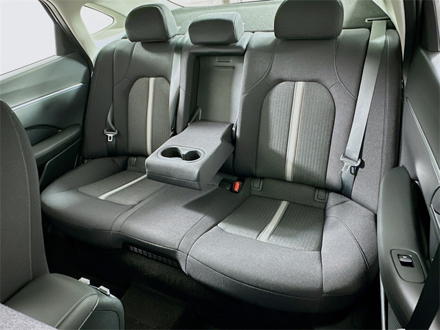 Sonata Hybrid SEL
