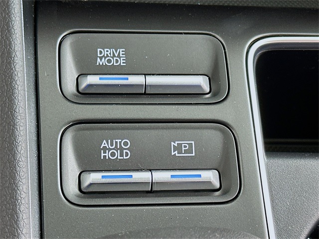 Sonata Hybrid SEL