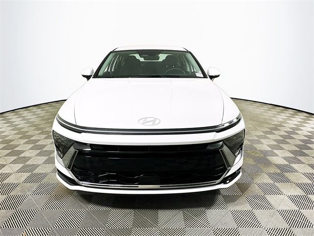 Sonata Hybrid SEL
