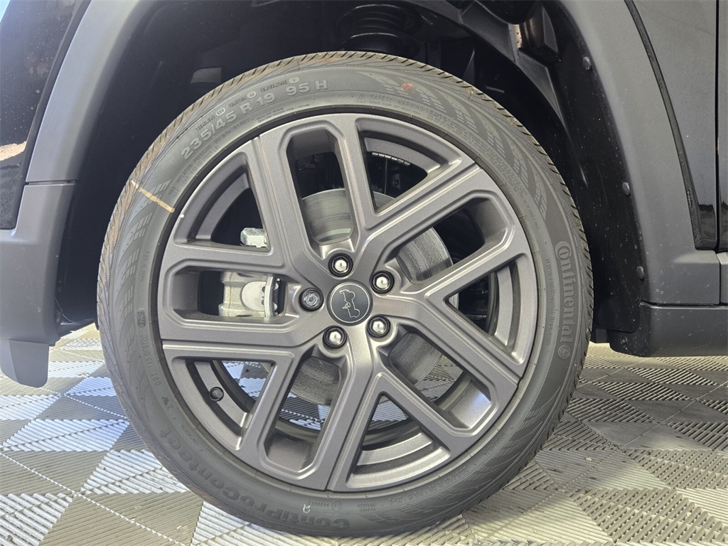 new 2026 Jeep Compass car, priced at $30,700