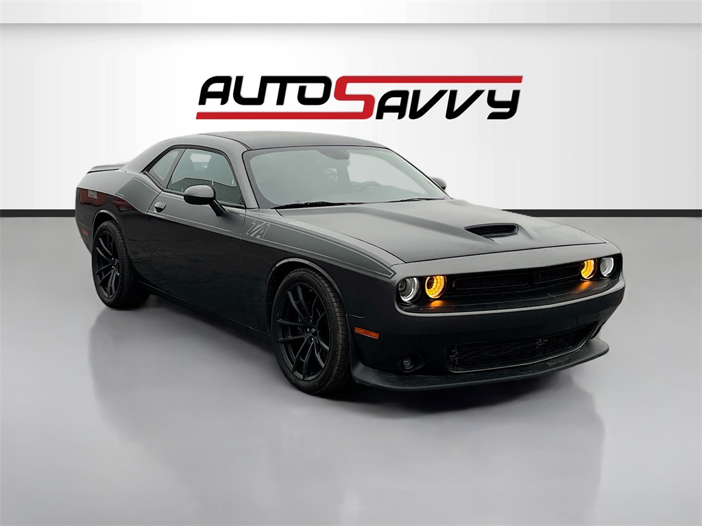 2021 Dodge Challenger R/T's photo