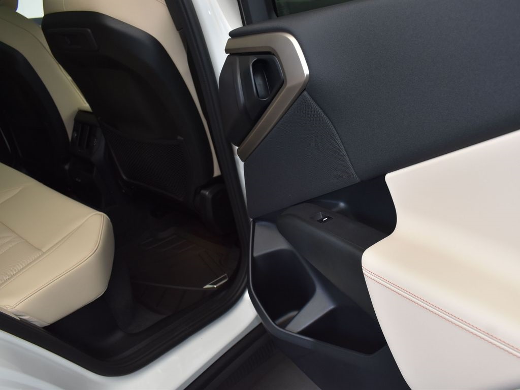 2025 Alpine White BMW X3 30 xDrive AWD SUV