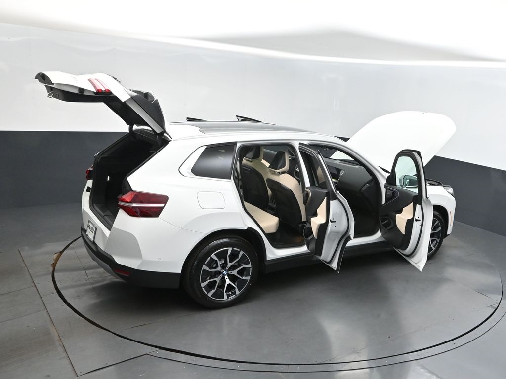 2025 Alpine White BMW X3 30 xDrive AWD SUV