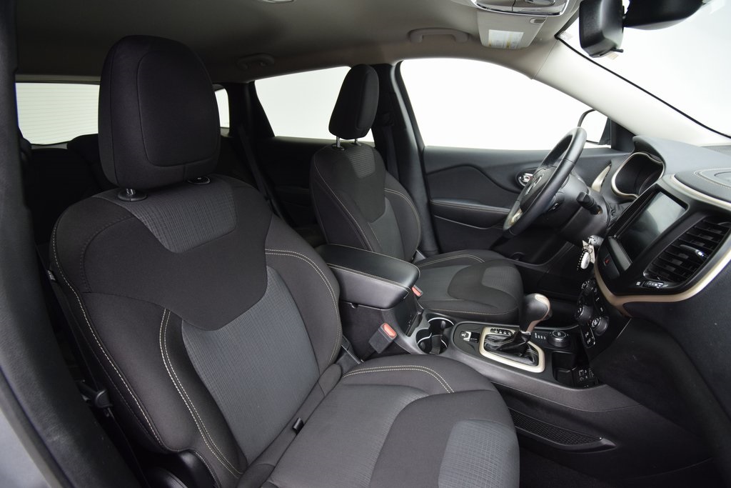 used 2017 Jeep Cherokee car, priced at $11,993