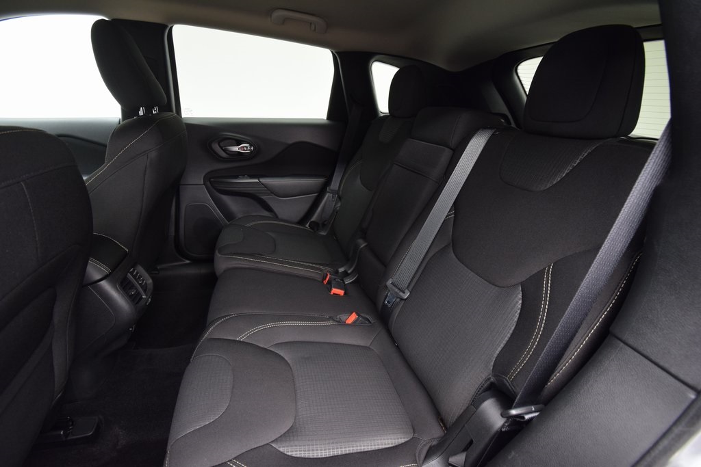 used 2017 Jeep Cherokee car, priced at $11,993