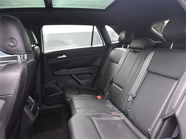 used 2020 Volkswagen Atlas Cross Sport car, priced at $18,569