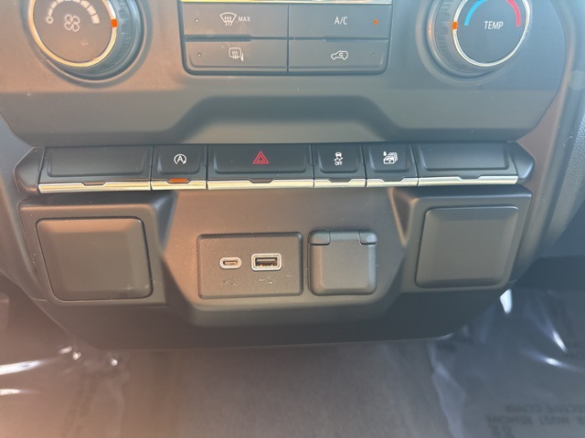2020 Chevrolet Silverado 1500 LT photo 13