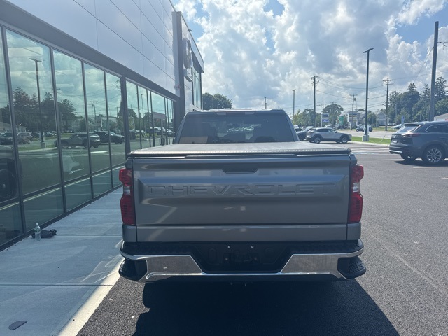 2020 Chevrolet Silverado 1500 LT photo 3