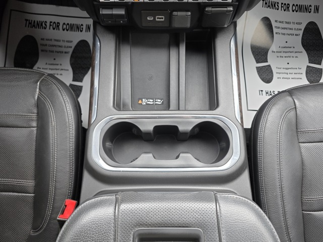 2022 GMC Sierra 2500HD 4WD Crew Cab Standard Bed Denali