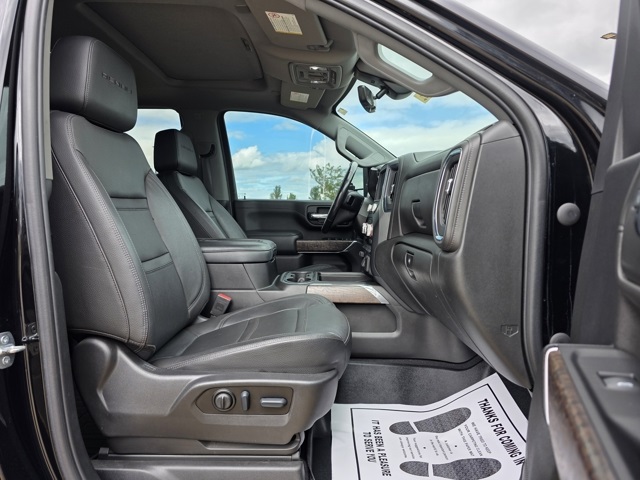 2022 GMC Sierra 2500HD 4WD Crew Cab Standard Bed Denali