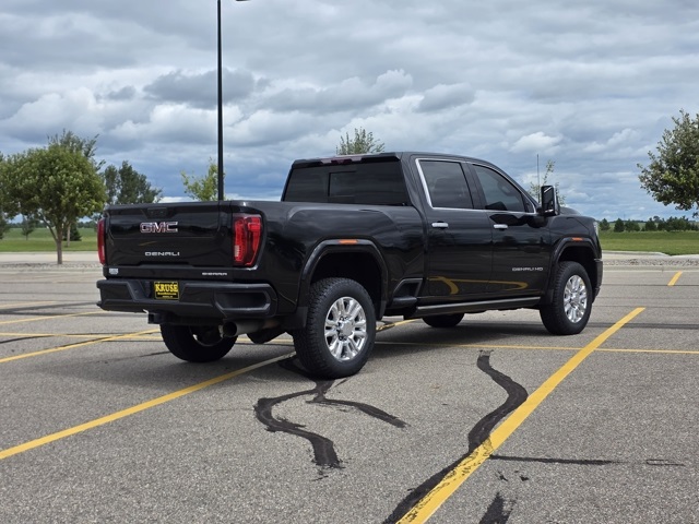 2022 GMC Sierra 2500HD 4WD Crew Cab Standard Bed Denali