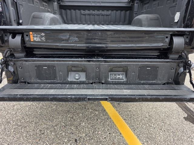 2022 GMC Sierra 2500HD 4WD Crew Cab Standard Bed Denali