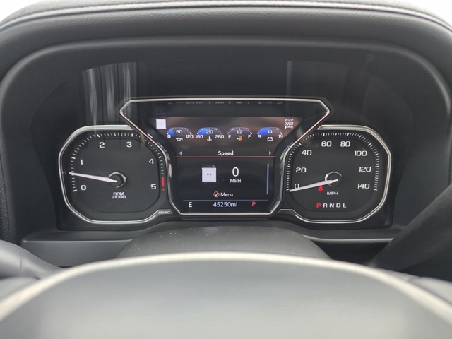 2022 GMC Sierra 2500HD 4WD Crew Cab Standard Bed Denali