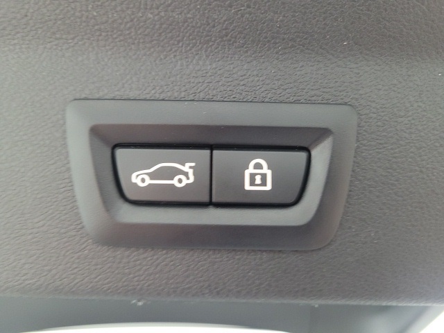 used 2022 BMW X3 car, priced at $28,357