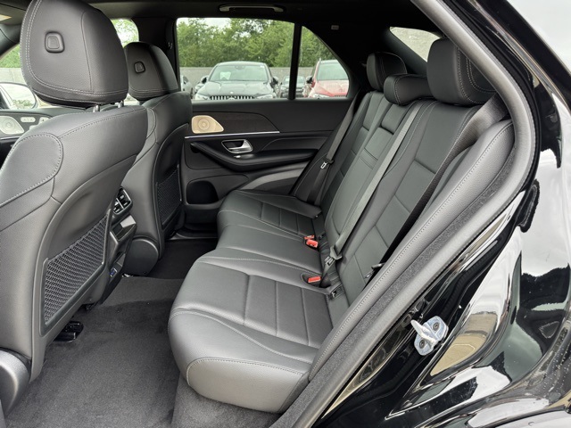 2026 Mercedes Benz GLE 350 4MATIC photo 12